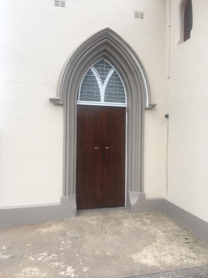 arch door