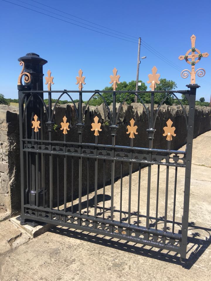 39700699_530069700787461_4223574580079362048_n metal fence